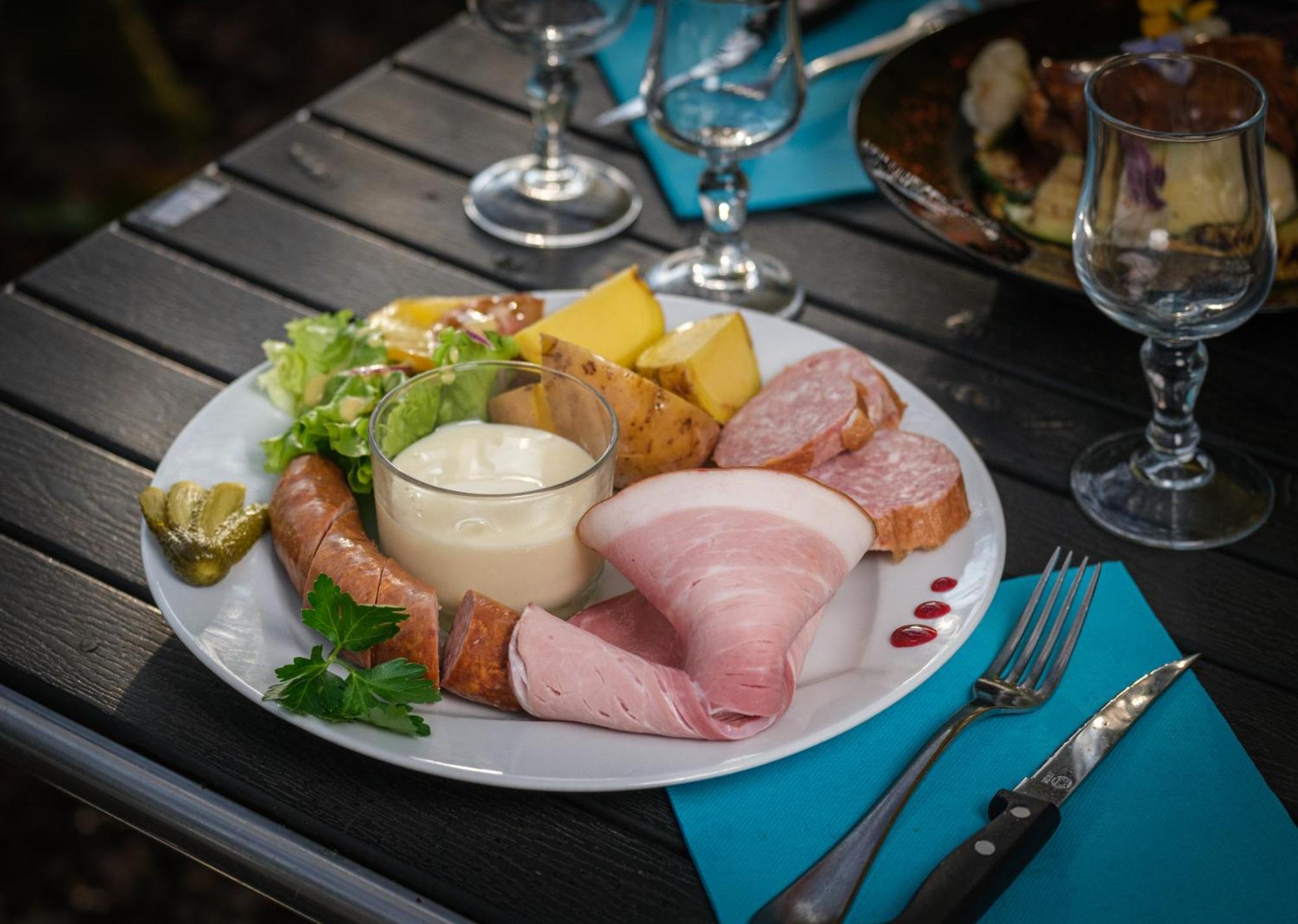 Charme Hotel, Montbeliard Sud 외부 사진