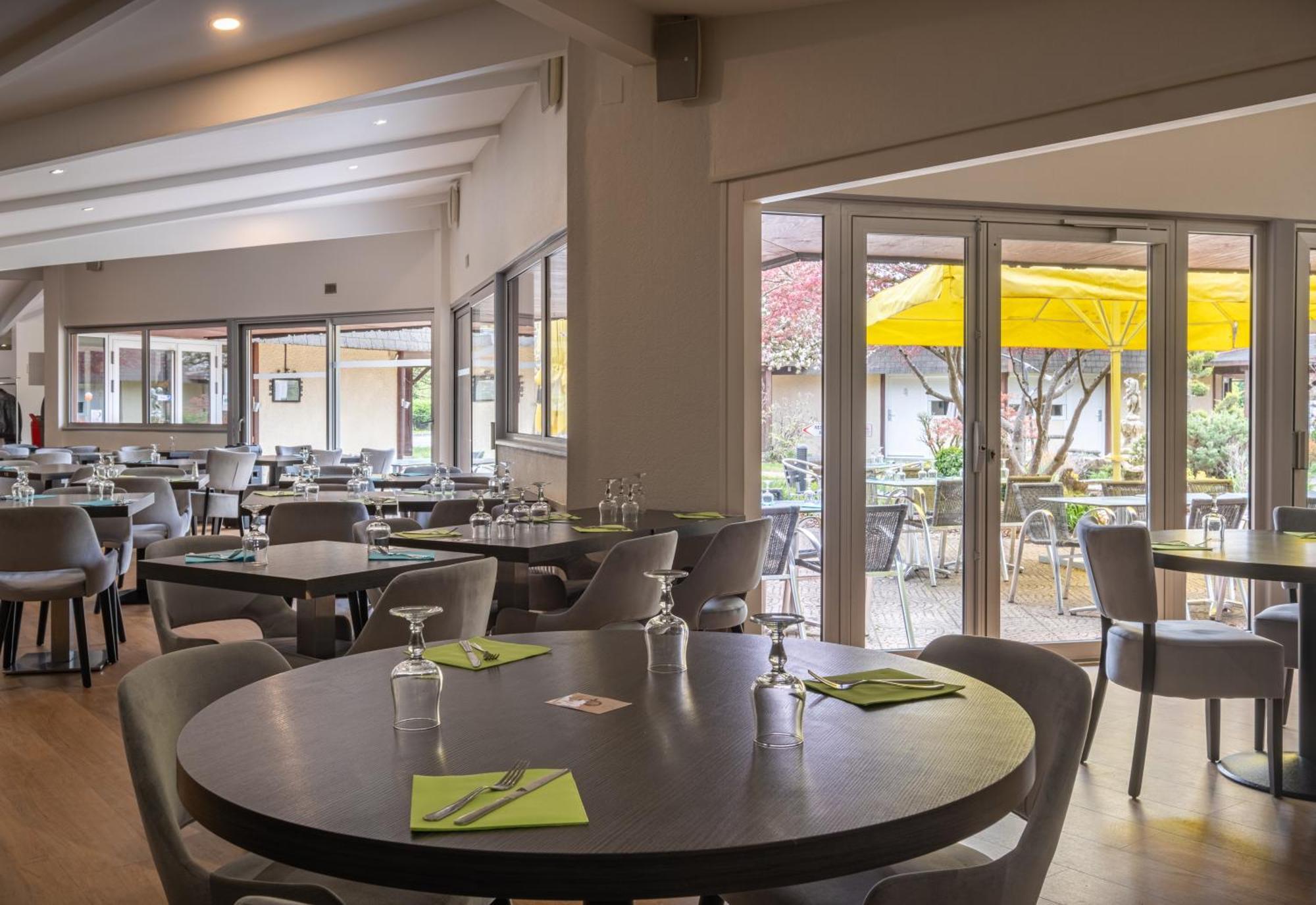 Charme Hotel, Montbeliard Sud 외부 사진